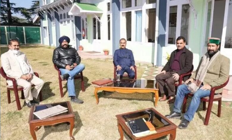 मुख्यमंत्री सुखविंद्र सिंह सुक्खू